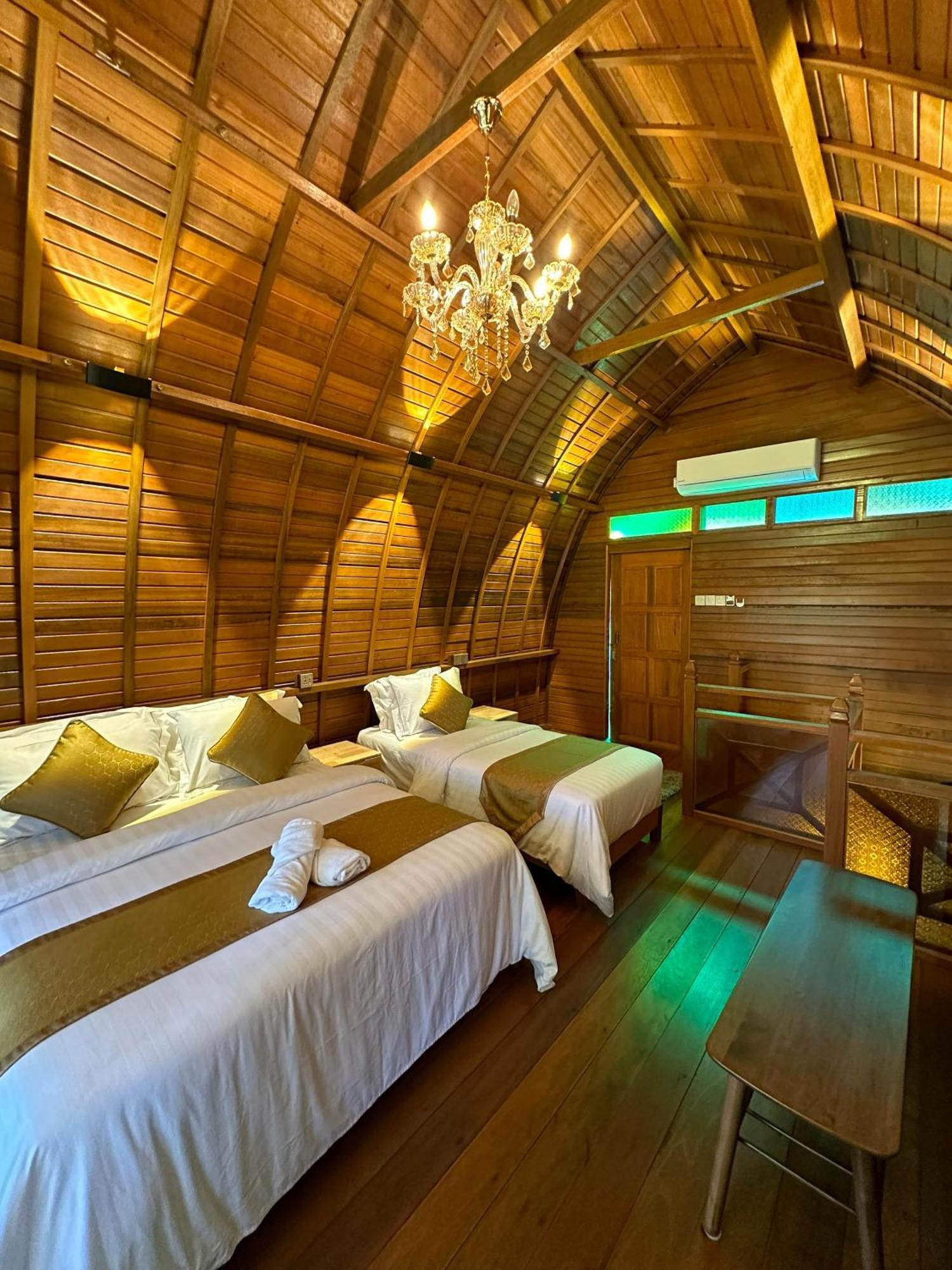 Golden Chenang Village Pantai Cenang  Zewnętrze zdjęcie