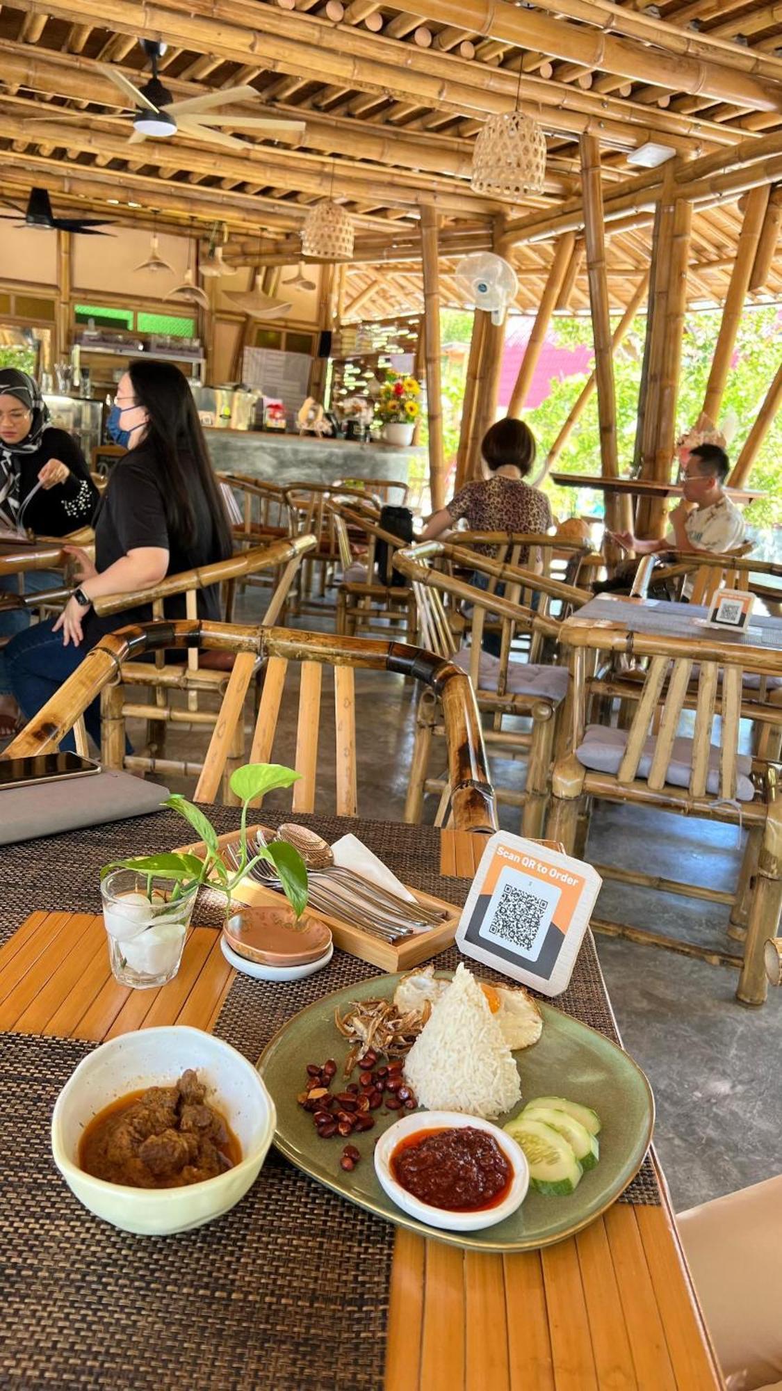 Golden Chenang Village Pantai Cenang  Zewnętrze zdjęcie
